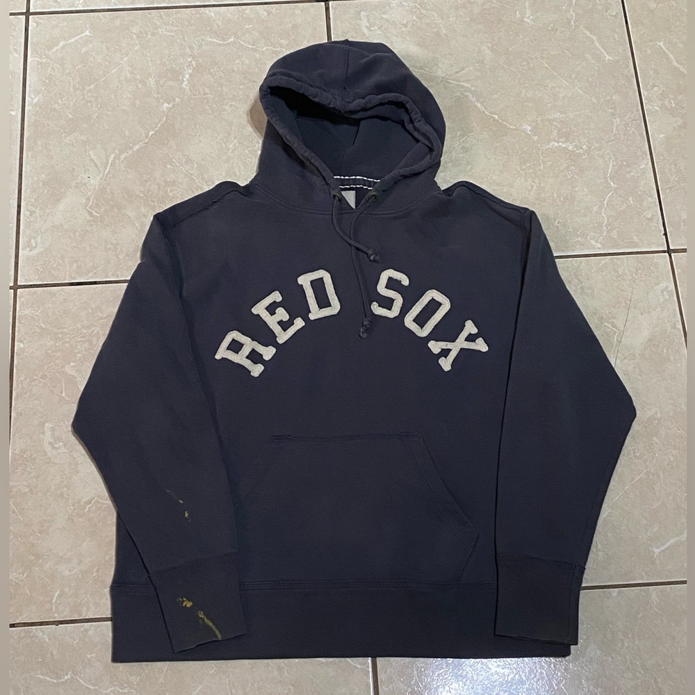 Vintage Red Sox Dark Gray Hoodie!!